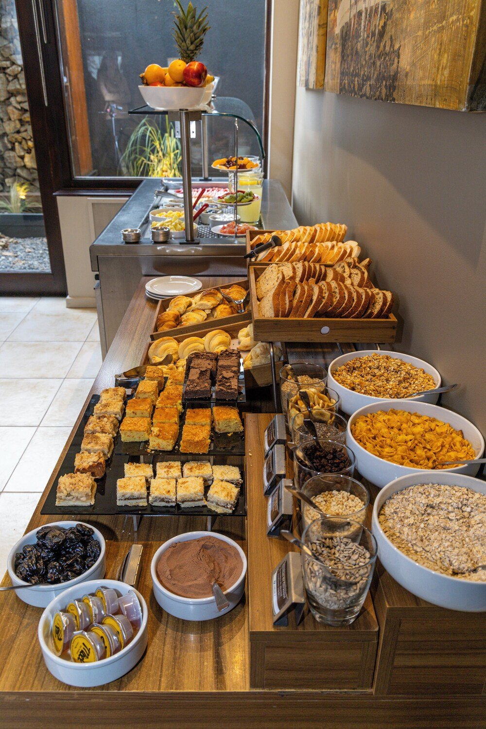 Área do café da manhã buffet do hotel